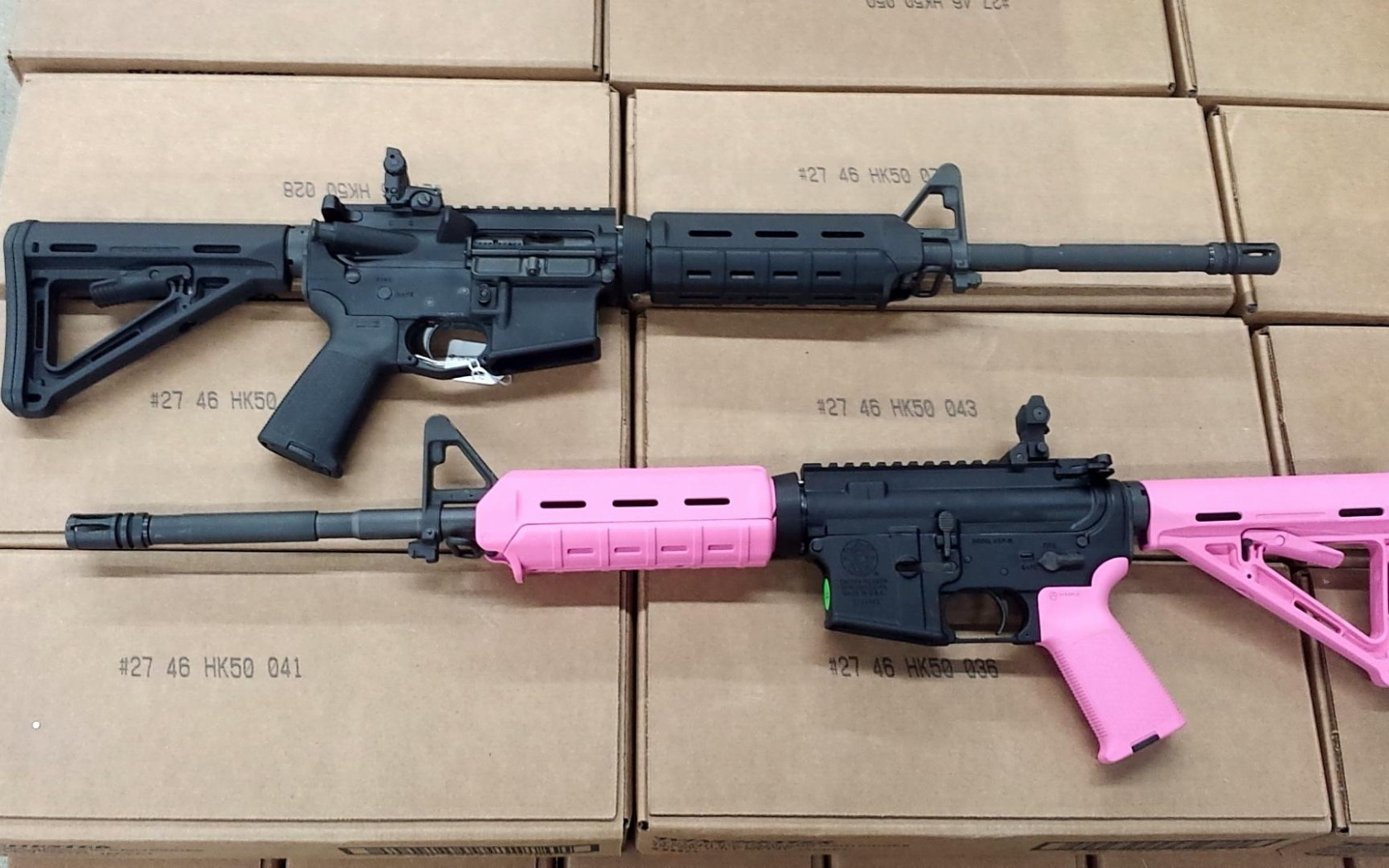 Скачать обои pink, ar15, assault rifle, magpul, раздел оружие в разрешении ...