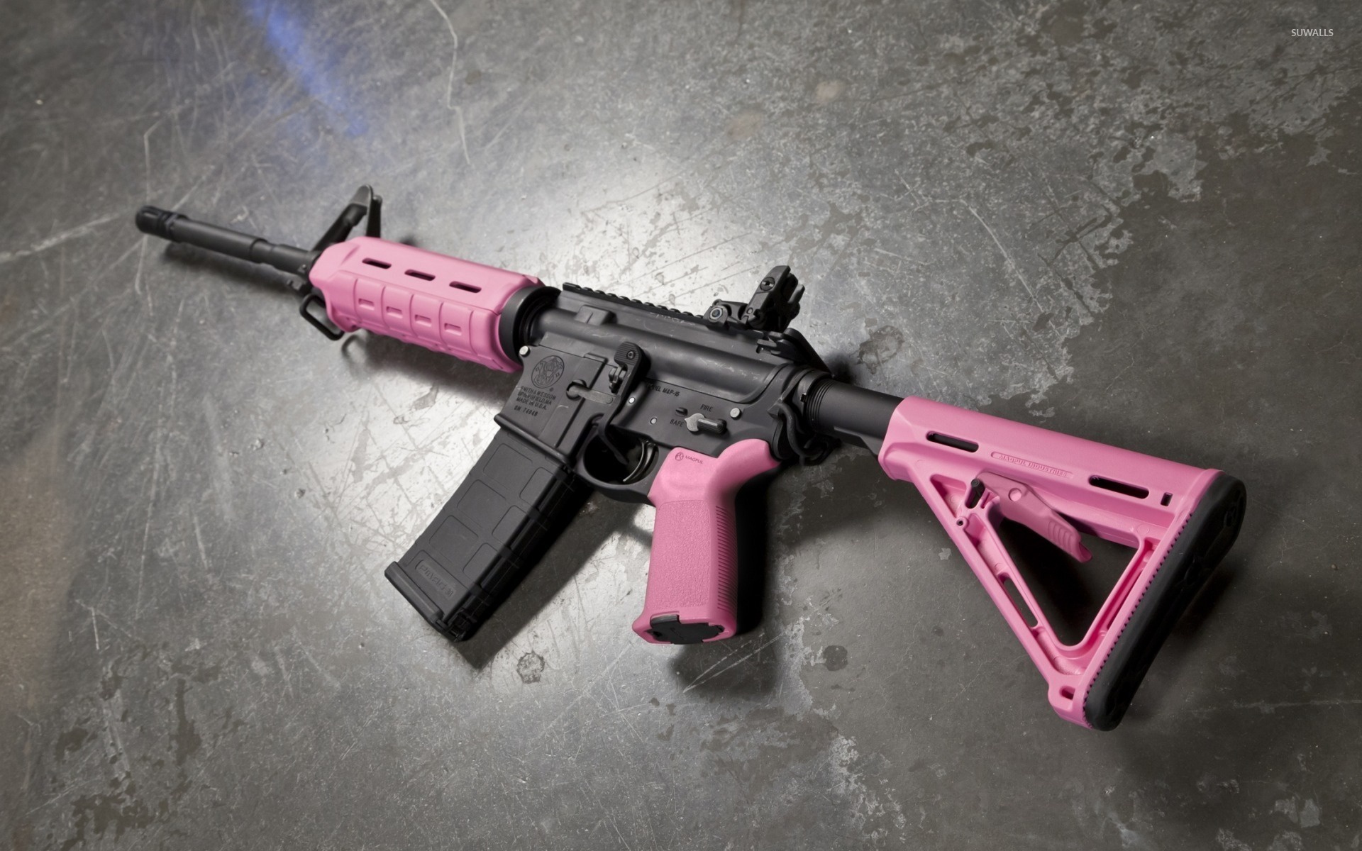 Обои для рабочего стола. pink, ar15, assault rifle. 