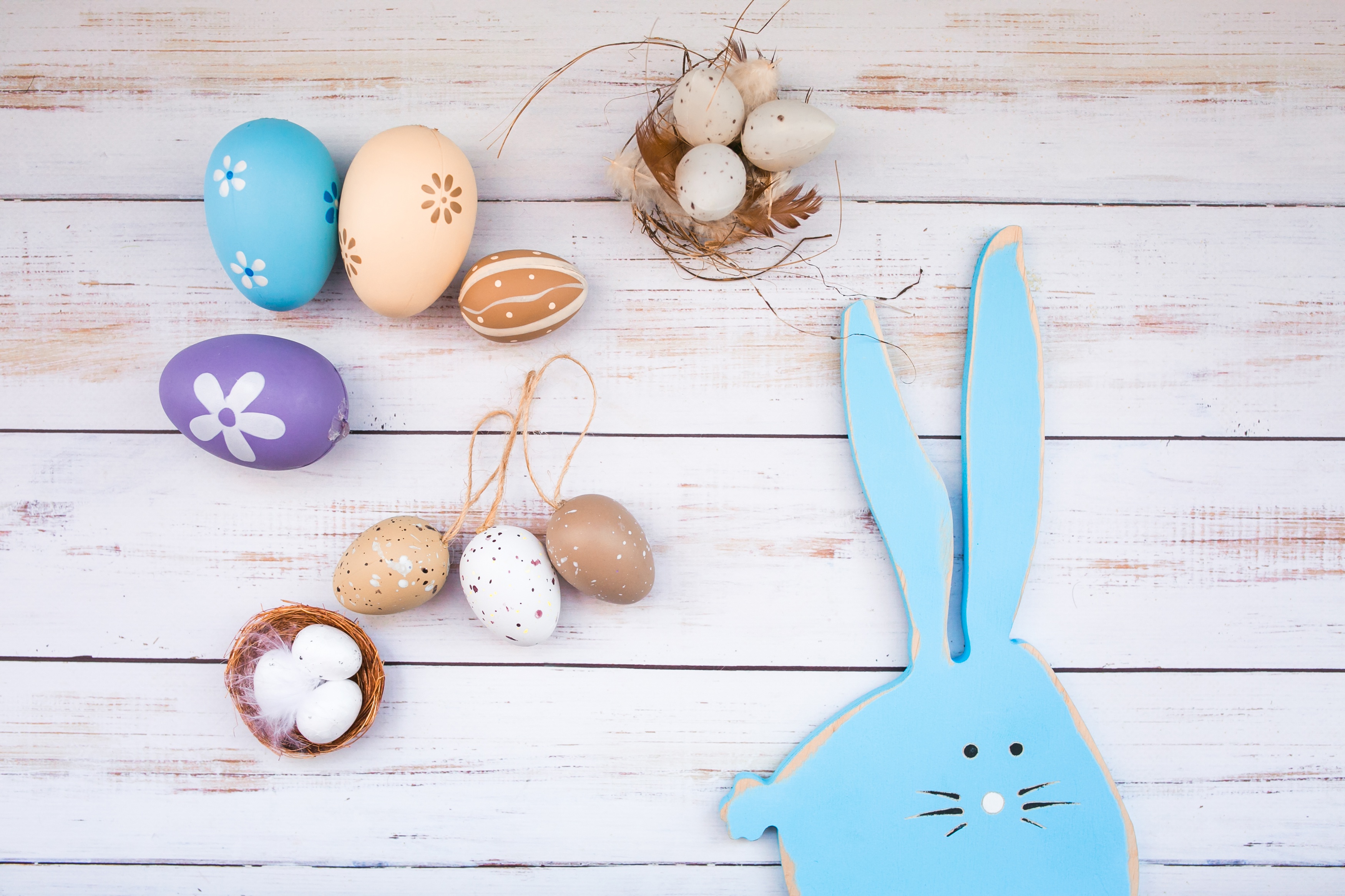 Скачать обои яйца, Пасха, wood, spring, Easter, eggs, bunny, decoration, Ha...