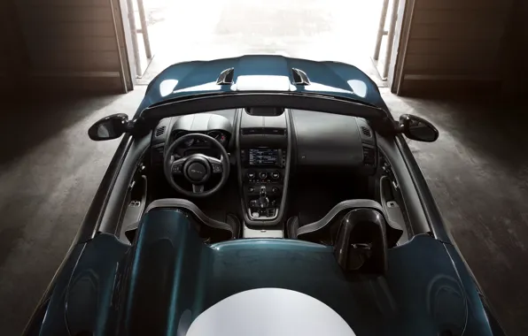 Картинка свет, Jaguar, гараж, проём, тёмно-зелёный, V8, 575 л.с., 5.0 л., F-Type Project 7, почти полдень