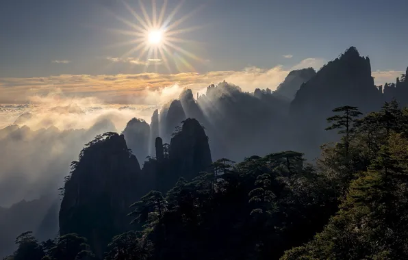 Картинка солнце, облака, деревья, горы, восход, рассвет, China, утро, Китай, Anhui, Аньхой, Жёлтые горы, Huangshan Mountains, …