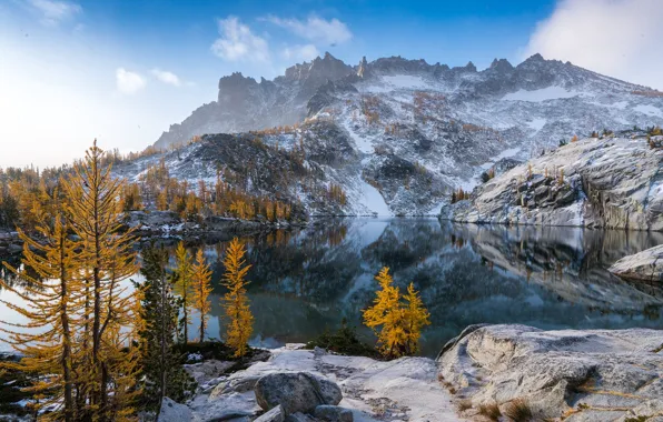 Картинка осень, деревья, горы, озеро, отражение, штат Вашингтон, Каскадные горы, Washington State, Cascade Range, Leprechaun Lake
