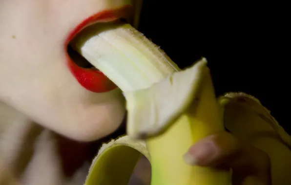 Картинка девушка, еда, банан