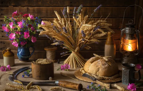 Картинка пшеница, цветы, колоски, хлеб, кружка, фонарь, натюрморт, серп, лаванда
