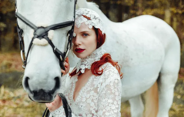 Картинка взгляд, девушка, настроение, конь, рыжая, рыжеволосая, белая лошадь