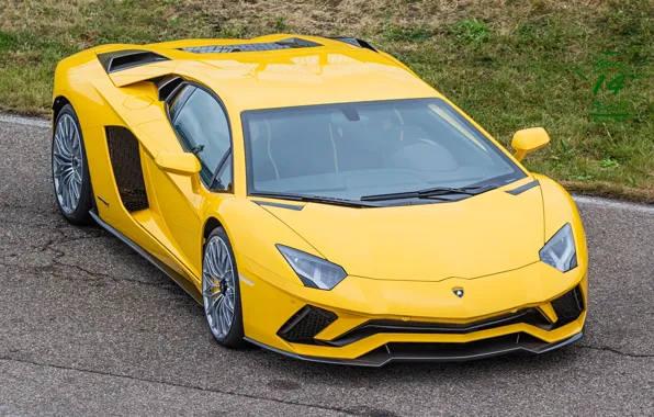 Картинка Lamborghini, Yellow, Aventador, s