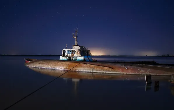 Картинка ночь, причал, lost submarine