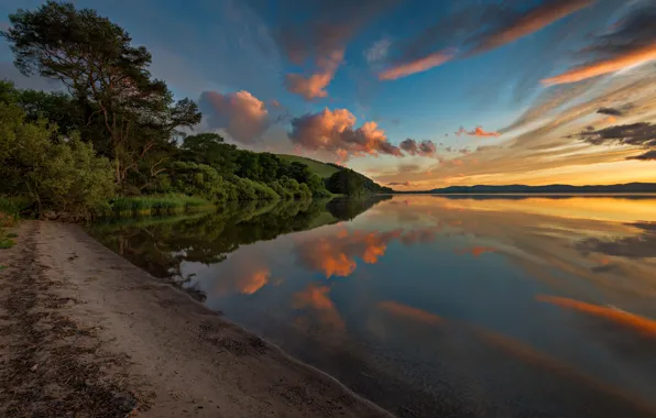 Картинка берег, light, sky, trees, landscape, sunset, water, Scotland, облaка, Loch Leven