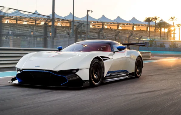 Картинка Aston Martin, скорость, гоночный трек, Vulcan