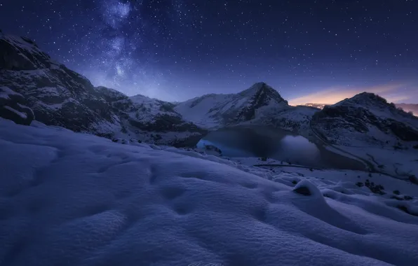 Картинка зима, звезды, снег, горы, ночь, озеро