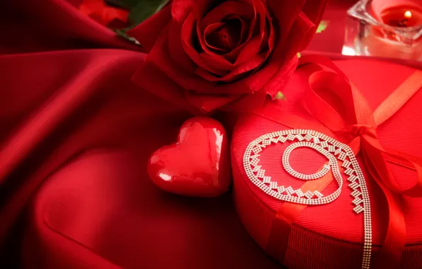Картинка цветок, крупный план, огонь, коробка, подарок, роза, свеча, ткань, красная, сердечко, День святого Валентина, ленточка, …