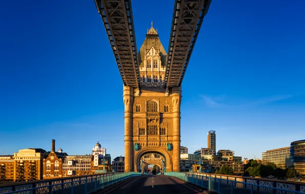 Картинка небо, солнце, мост, Англия, Лондон, дома, Tower Bridge