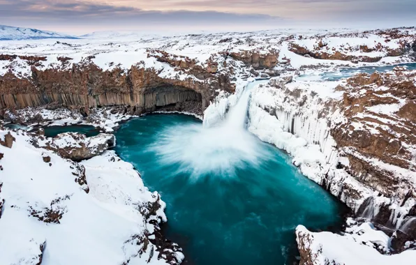 Картинка зима, снег, скалы, водопад, Исландия