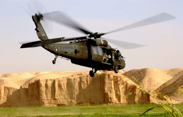 Картинка пустыня, вертолёт, UH-60, Blackhawk