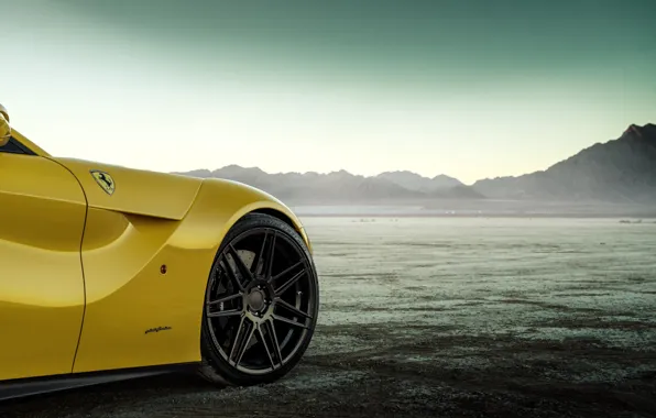 Картинка дизайн, пустыня, колесо, диск, желтая, Ferrari F12