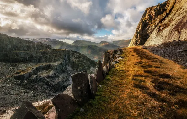 Картинка облака, горы, камни, скалы, Уэльс, Сноудония