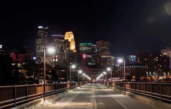 Картинка снег, ночь, мост, огни, дома, фонари, США, Minnesota, Minneapolis
