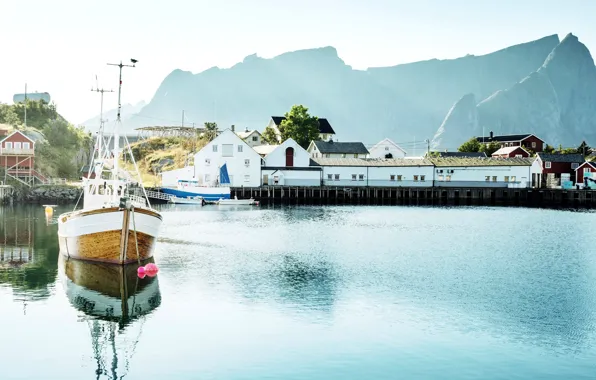 Картинка горы, дома, бухта, лодки, яхта, Норвегия, причалы, Лофотенские острова, Reine, Lofoten