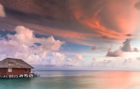 Картинка море, облака, Мальдивы, бунгало, Индийский океан