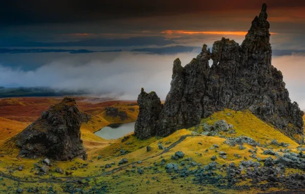 Картинка облака, горы, озеро, скалы, Шотландия