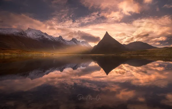 Картинка свет, горы, озеро, отражение, дымка, фьорд