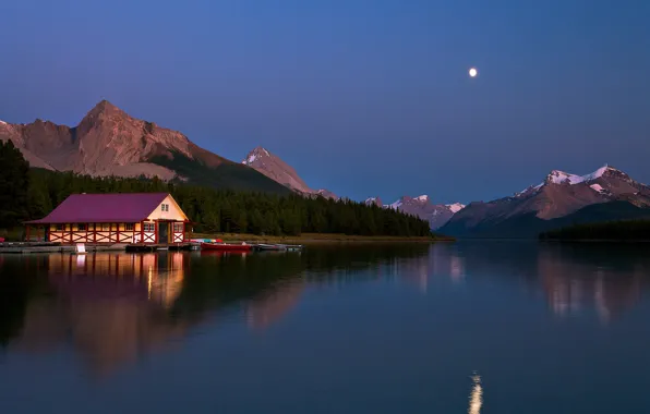 Картинка небо, горы, озеро, лодки, вечер, Kevin McNeal