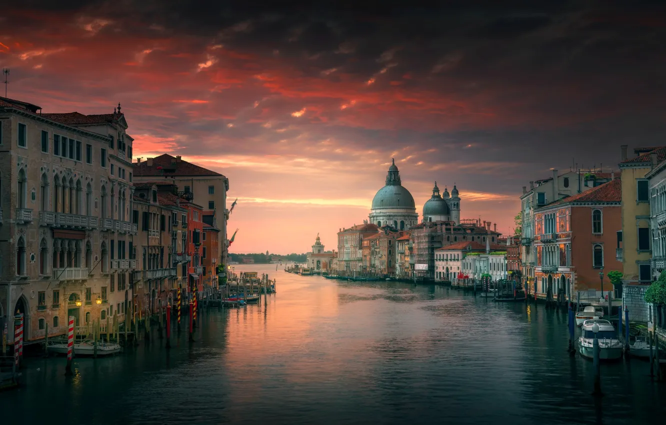 Фото обои небо, вода, город, дома, вечер, утро, Италия, Венеция