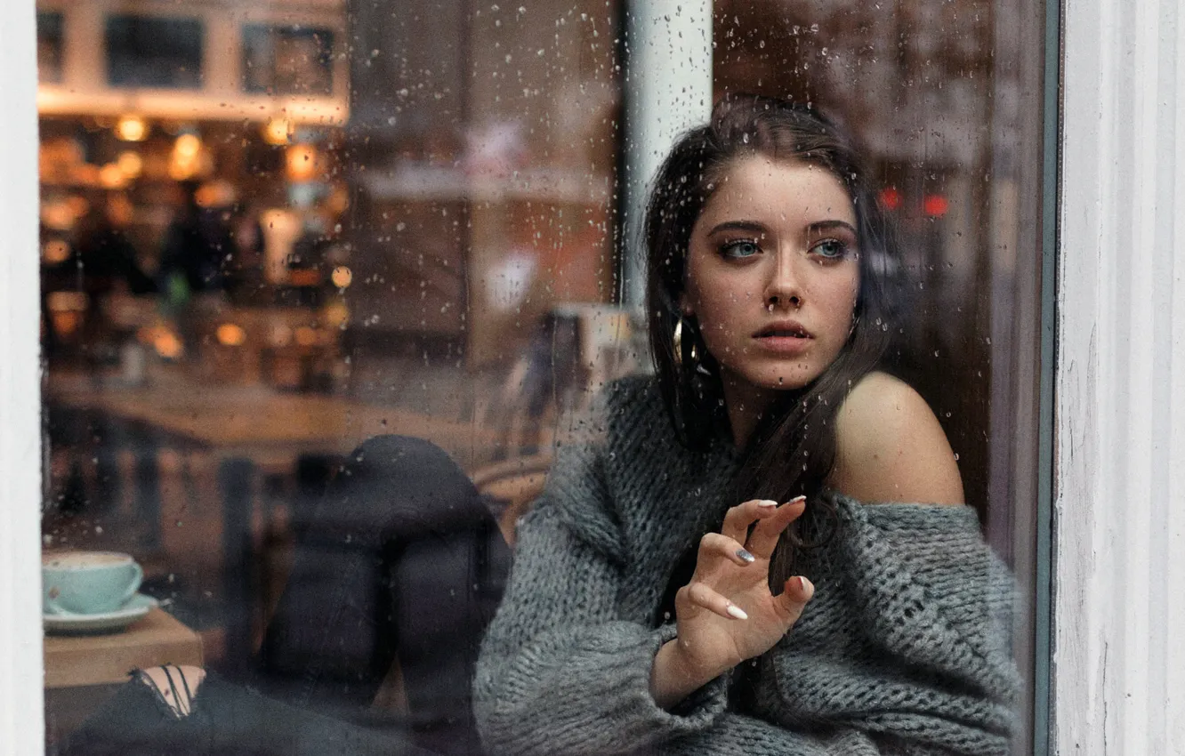 Фото обои girl, rain, long hair, photo, blue eyes, model, mood, water drops, bokeh, window, lips, jeans, …