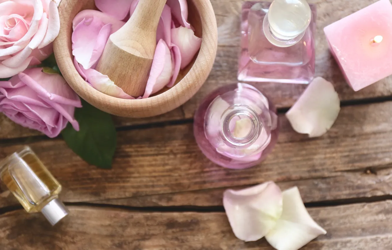 Фото обои лепестки, rose, wood, pink, petals, розовые розы, spa, oil