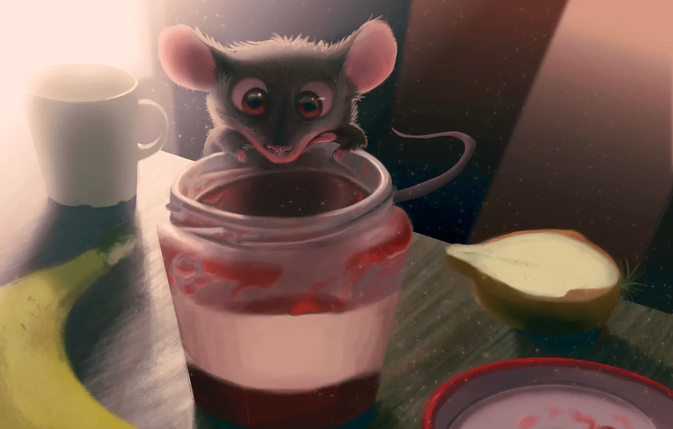 Мышь пьет кофе