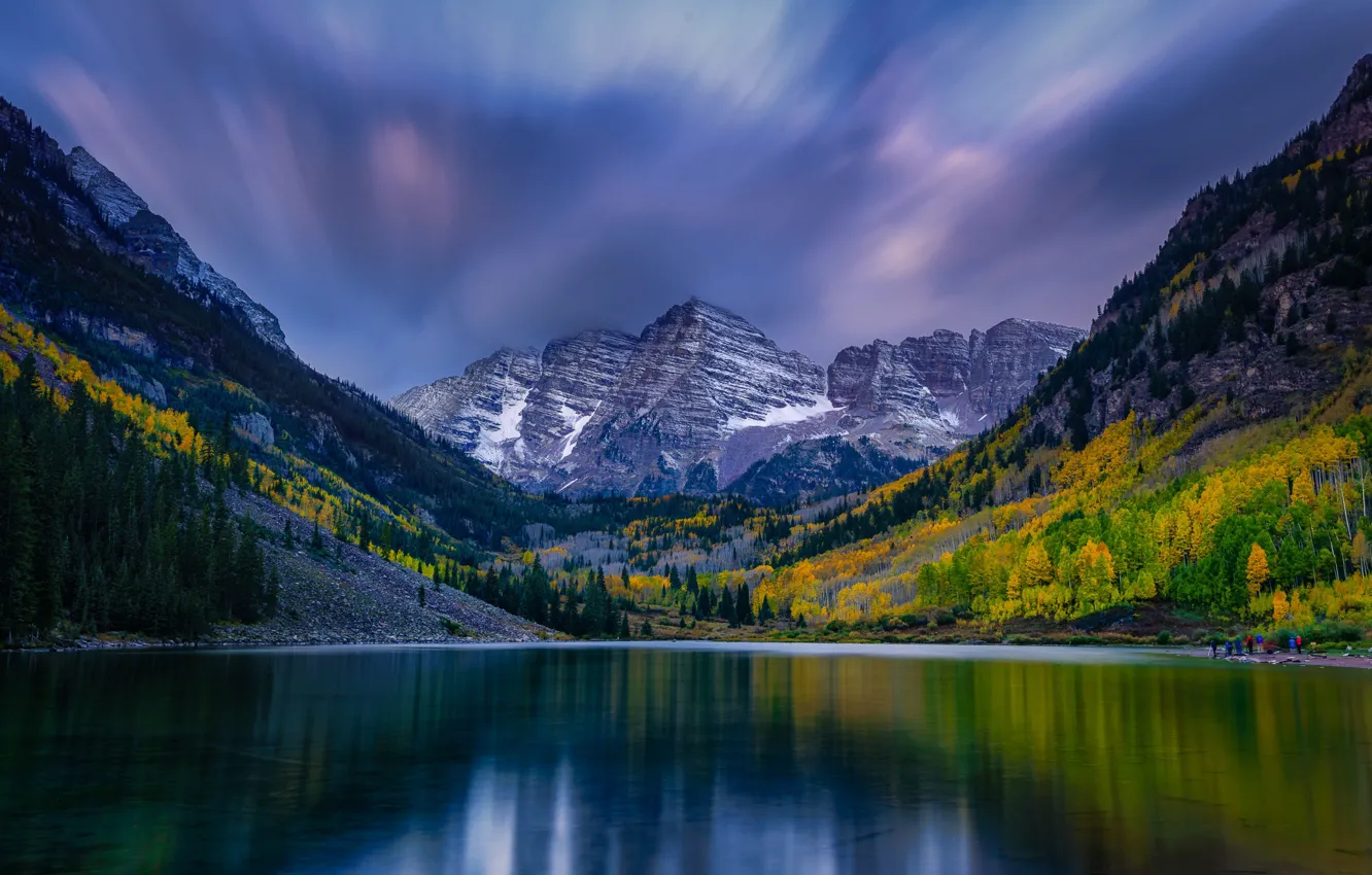Фото обои осень, небо, горы, озеро, склоны, Колорадо, Colorado, Скалистые горы, Maroon Lake, Maroon Bells, Rocky Mountains, …