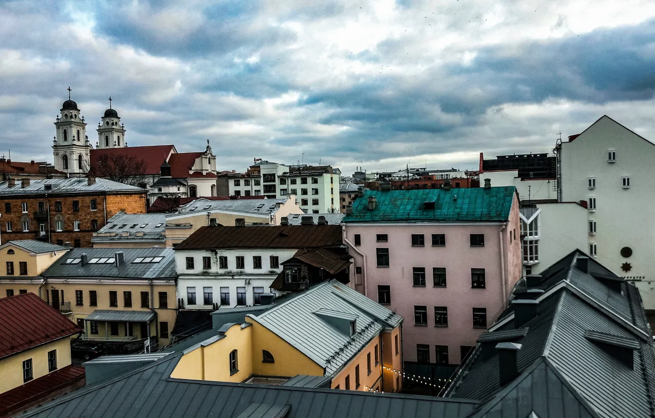 Фото обои sky, panorama, autumn, view, houses, buildings, belarus, church, minsk, oldtown