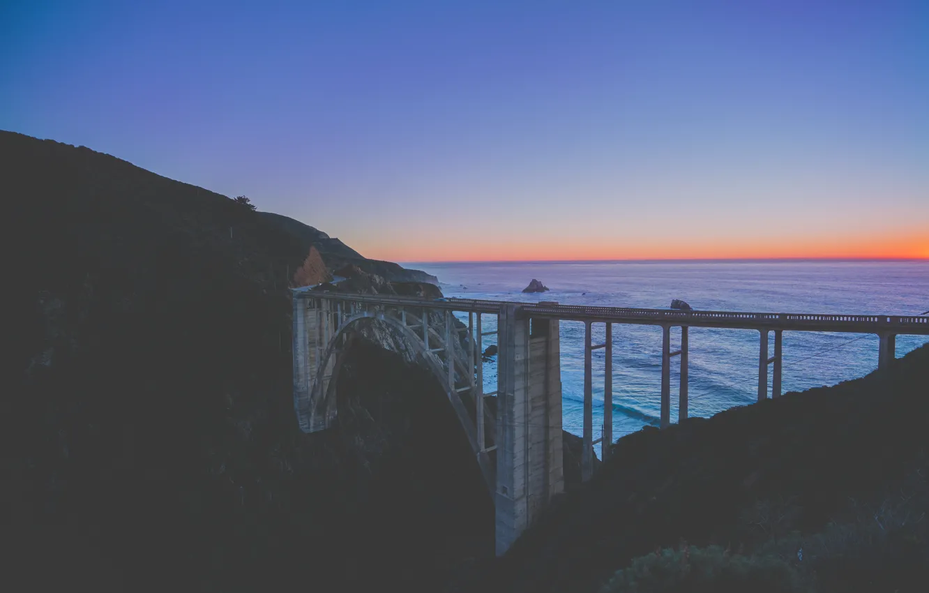 Фото обои мост, камни, океан, сумрак, горизонт, Калифорния, Биг-Сур