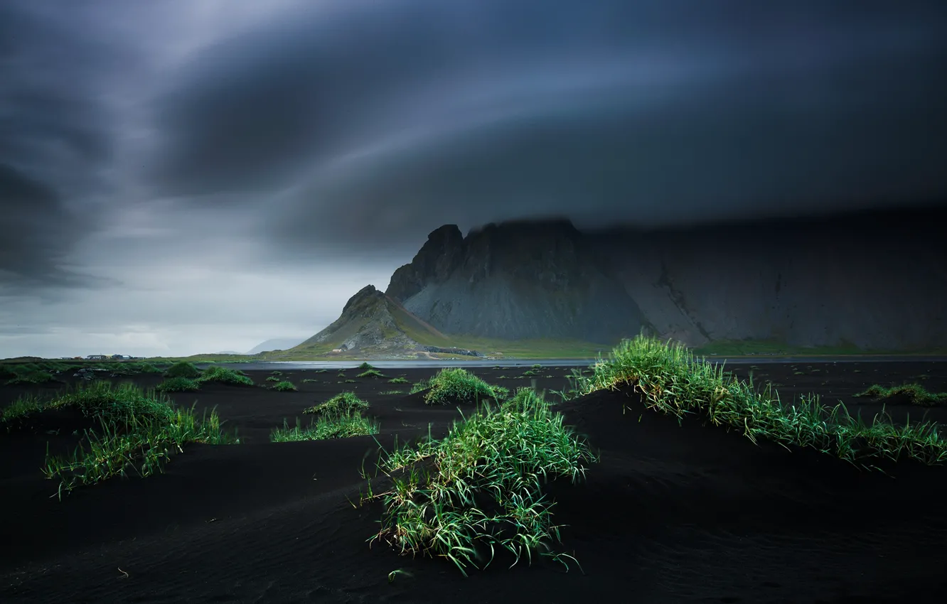 Фото обои пляж, небо, облака, горы, тучи, Исландия