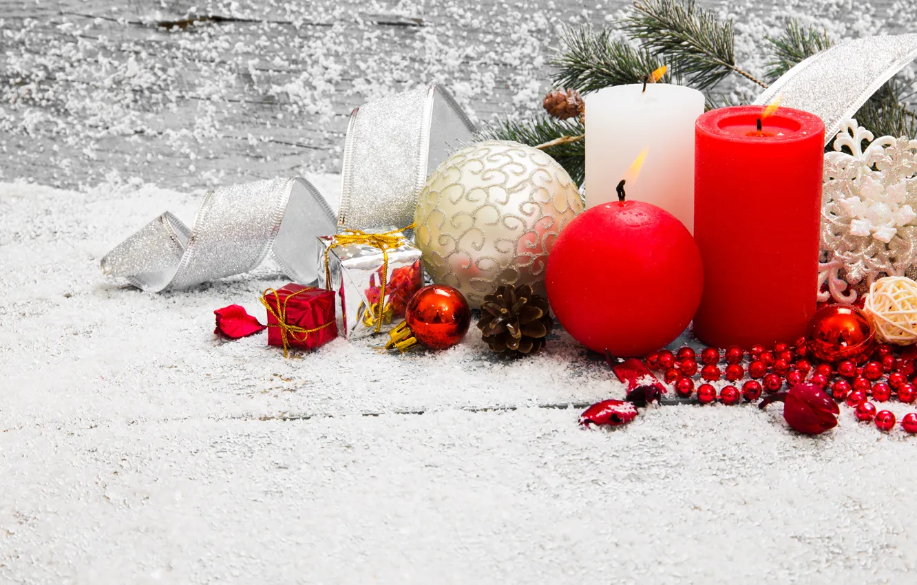 Фото обои снег, украшения, елка, свечи, Новый Год, Рождество, Christmas, snow, Merry Christmas, Xmas, gift, decoration, holiday …