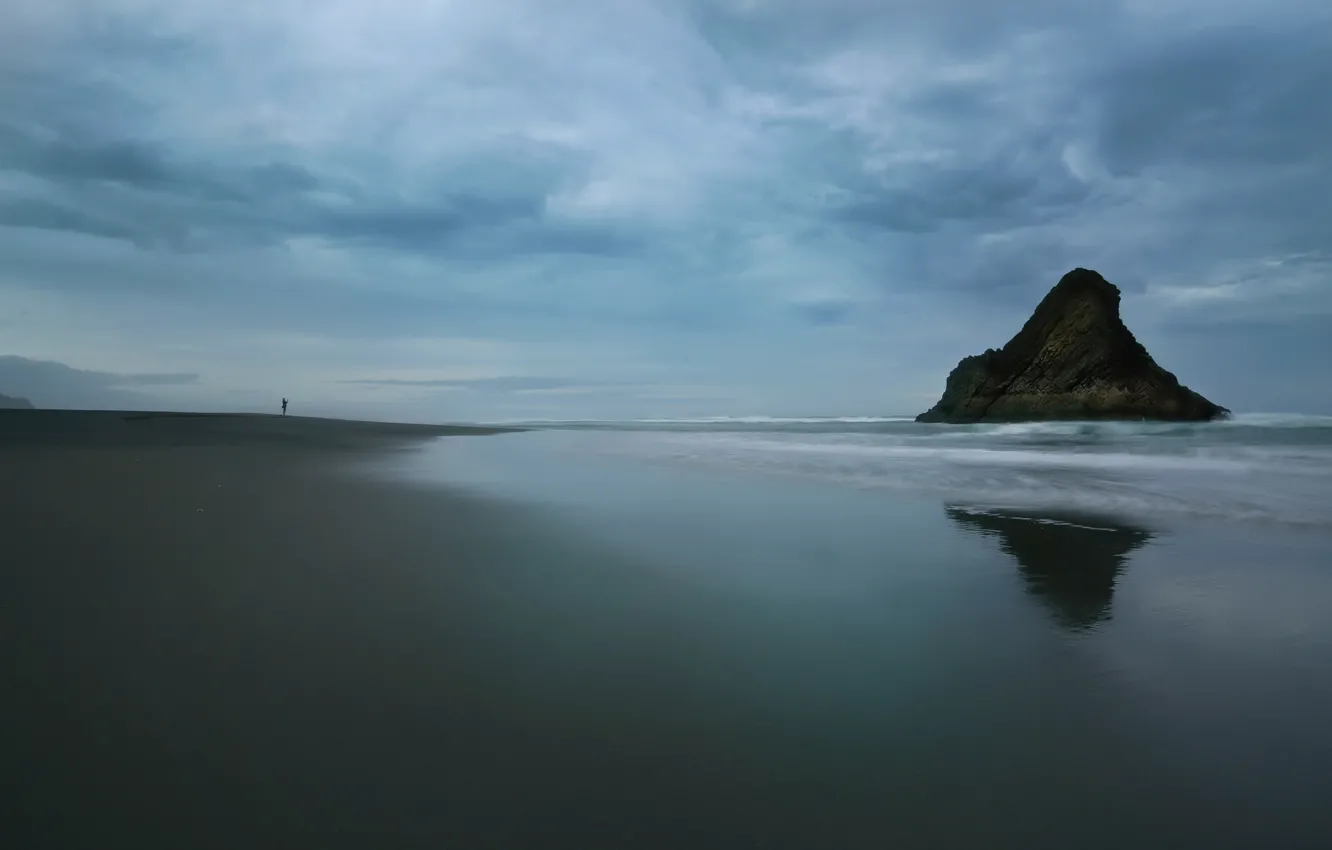 Фото обои море, природа, скала, берег, человек