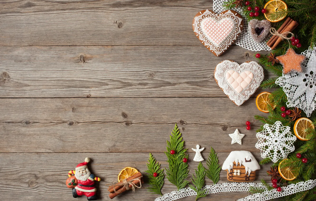 Фото обои украшения, ягоды, елка, Новый Год, печенье, Рождество, сердечки, снеговики, фрукты, орехи, Christmas, wood, hearts, Merry …